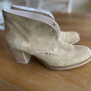 MEZLAN ROLLINI Suede and Leather Booties - Tan - 40 - Like New - Made in Spain